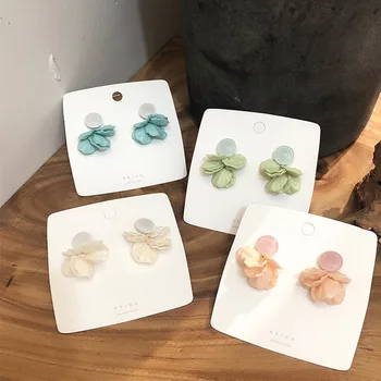 

New Trendy Sweet Girl Korean Cute Vintage Rhinestone Fabric Flower Stud Earrings for Fashion Women Jewelry Accessories