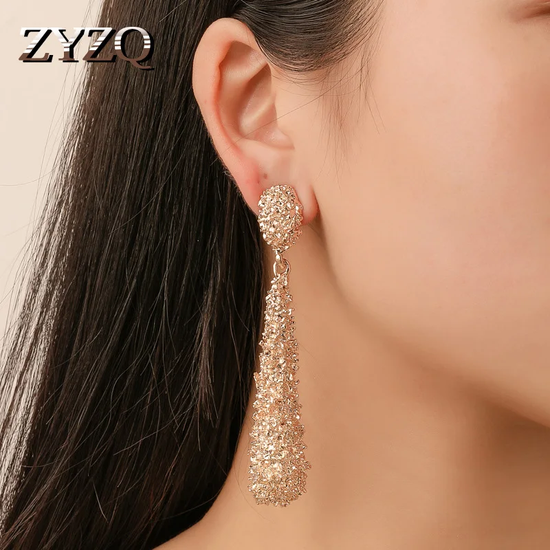 AM/_ Women Waterdrop Faux Pearl Earrings Lady Rhinestone Dangle Charm Stud Useful