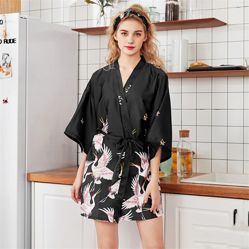 Women Loose Pajamas Haori Satin Crane Kimono Dress Print V-neck Sleep Wear Dress Night Traditional Japanese Style Yukata Robe