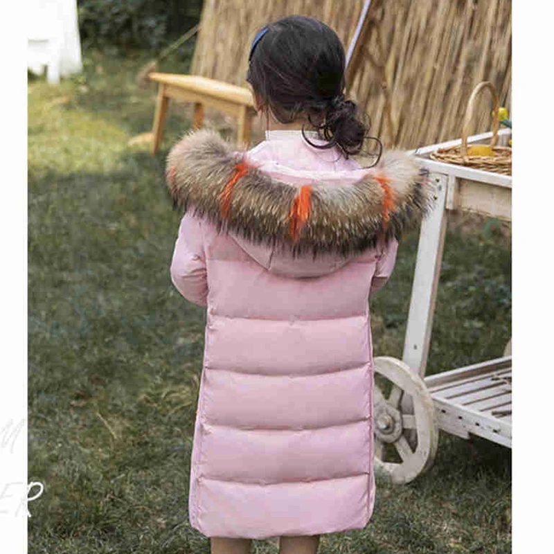 Зимняя куртка-пуховик для девочек; парка с натуральным мехом; российское зимнее пальто с капюшоном; Новинка года; детская верхняя одежда; Длинная одежда для подростков