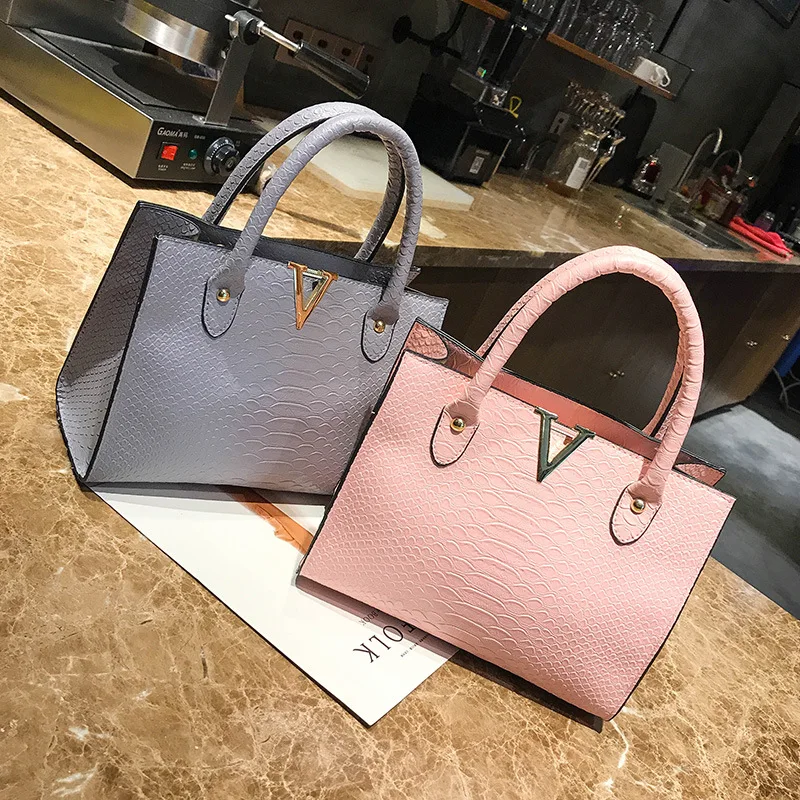 

2019 Winter New Style Europe And America Style Women's PU Handbag Tote Bag Solid Color Alligator Print Handbag