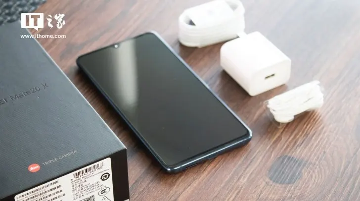 Полноэкранный мобильный телефон 7,2 дюйма huawei mate 20X5G Andorid 9,0 Kirin 980 Octa Core 40.0MP NFC IP53 Quick ChargerPhone
