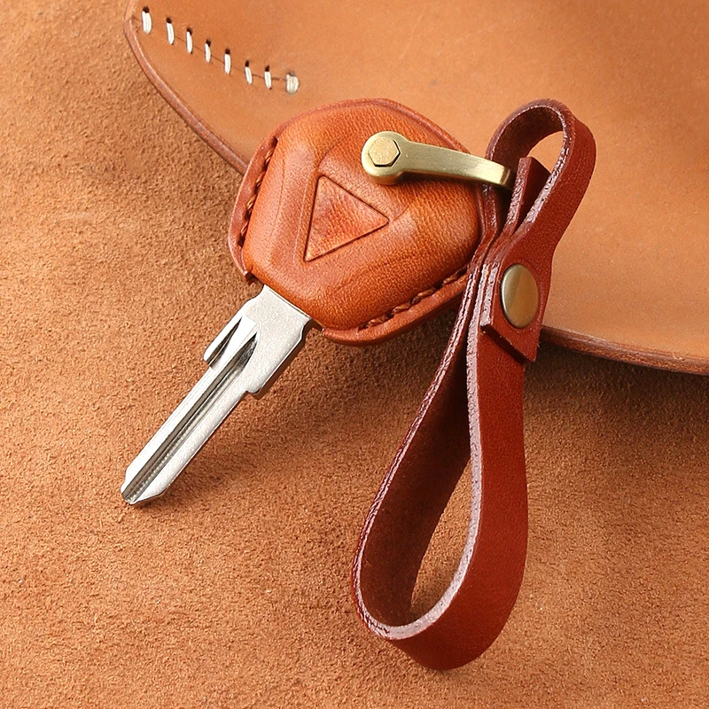 Leather Key Case Cover Keychains For Triumph Bonneville T100 Motorcycle