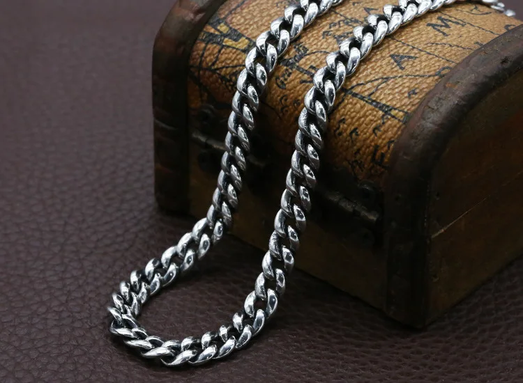 New s925 pure silver fashion jewelry personality couple Thai silver student necklace six-character mantra good luck man necklace