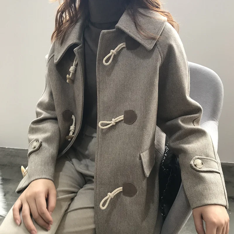 HXJJP, зимнее Новое шикарное шерстяное пальто для женщин, Корейская версия, свободные и утолщенные куртки из коровьей кожи с роговыми пуговицами, 3502