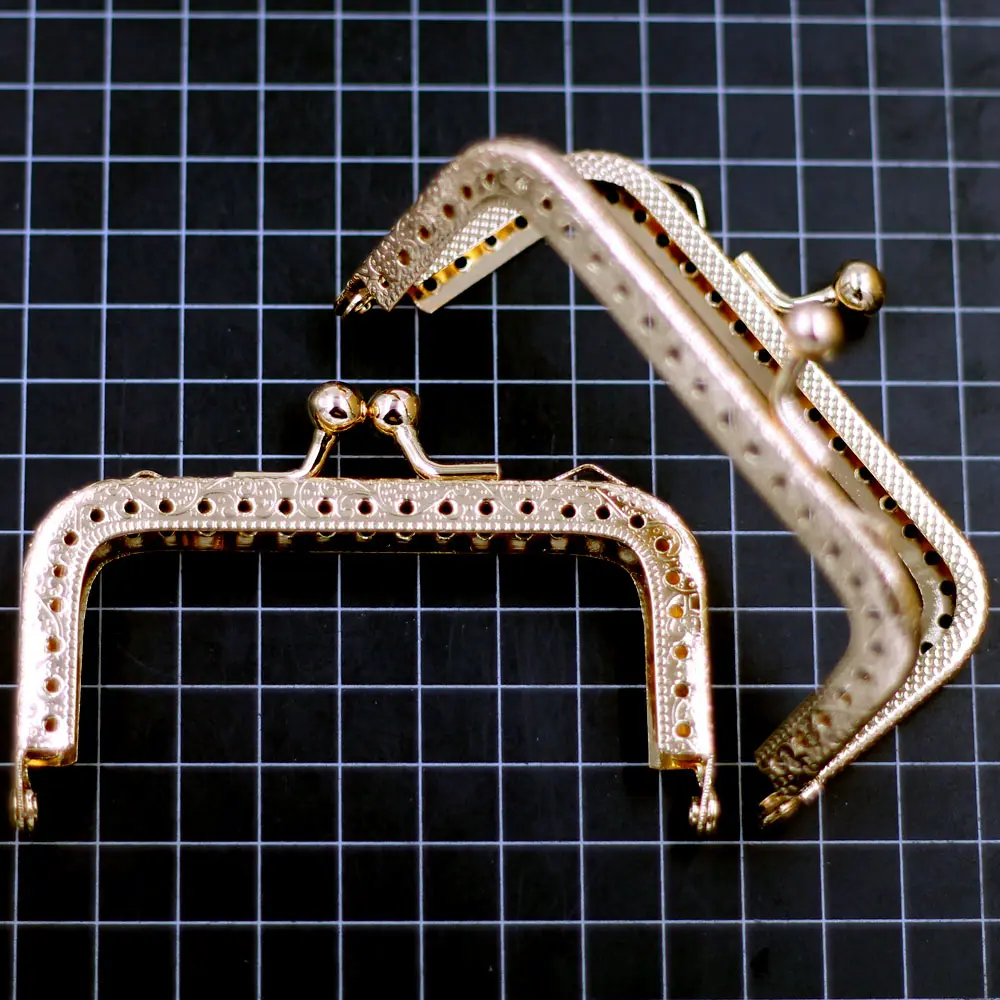 M404-4C