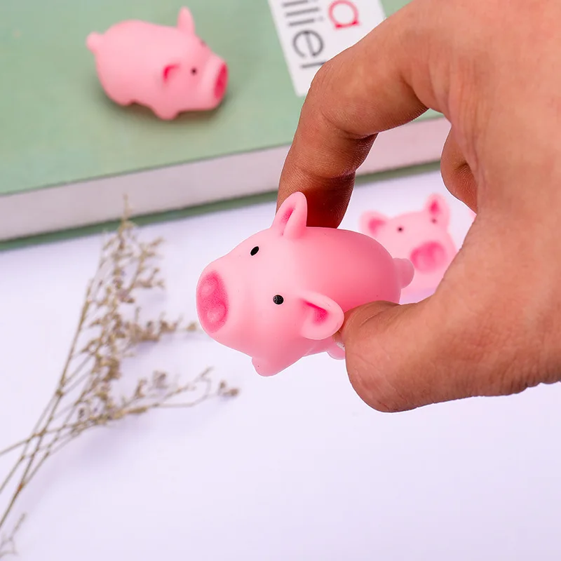 Pig squeezing and pinching pink pig BB vocal toy cute venting decompression spoofing unpacking 1 Pig squeezing and pinching pink pig BB vocal toy cute venting decompression spoofing unpacking 2