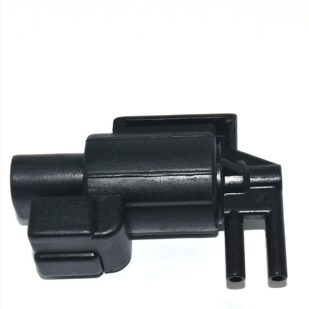 Engine Vacuum Solenoid Valve Auto Parts For Mitsubishi Delica L400 94-97 2.8 K5T47694