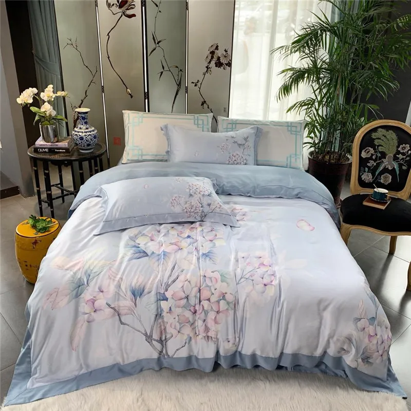 

100% Silk Duvet Cover Set European Style Bedding Silk Feeling Floral Cartoon Smooth Soft King Queen Size Bed Linen
