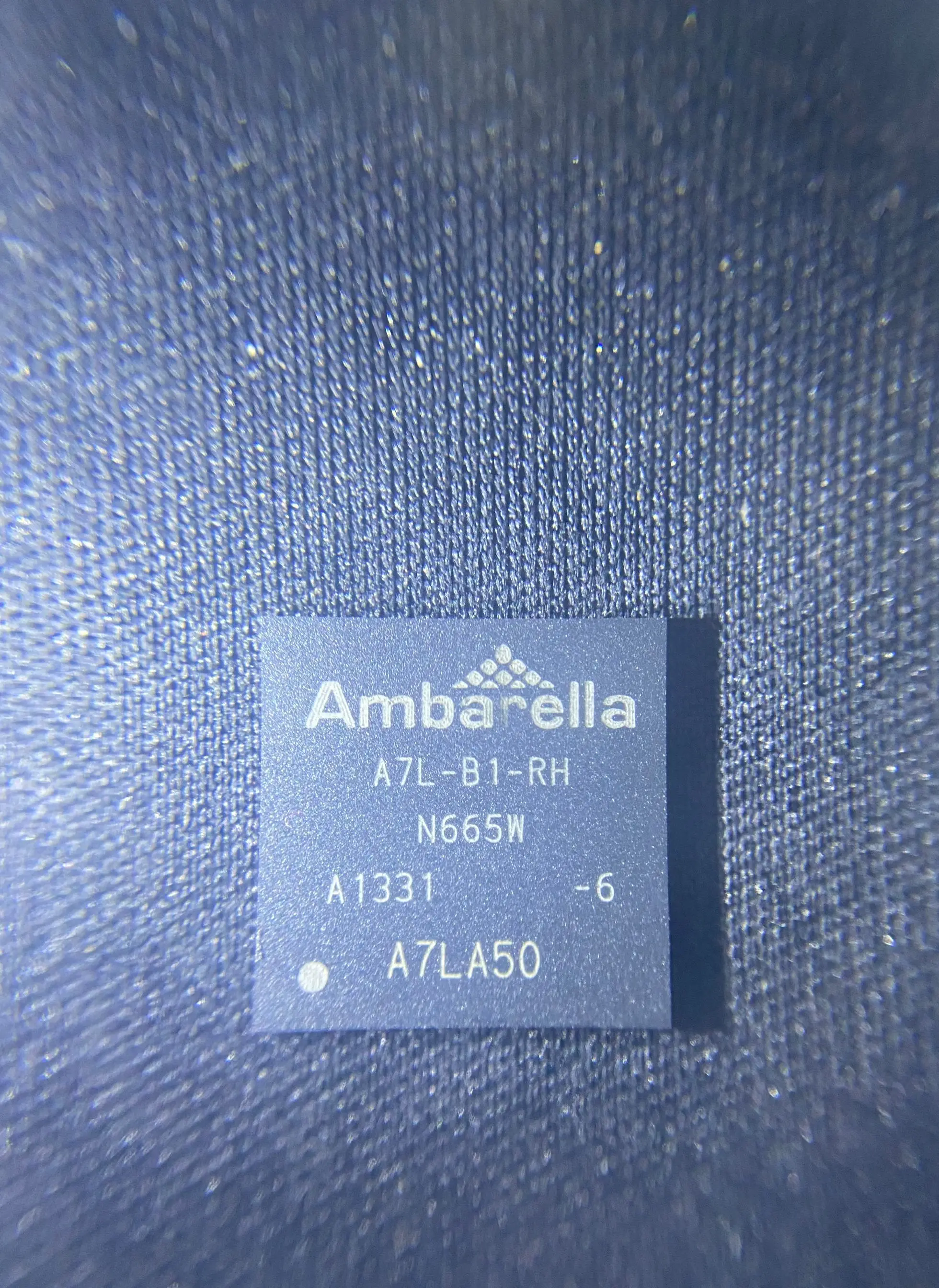 

1pcs/lot A7LA50-B1-RH a7l-b1-rh a7l50-b1-rh A7LA50 A7LA70 A7LA70-B1-RH 100% NEW BGA Original free shipping