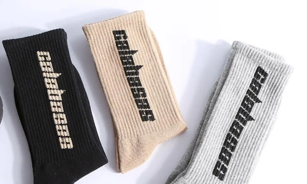 A1-Khaki Kanye Tongchao алфавитные носки, европейский и американский скейтборд хип-хоп Спорт A1 - Цвет: A1-Khaki