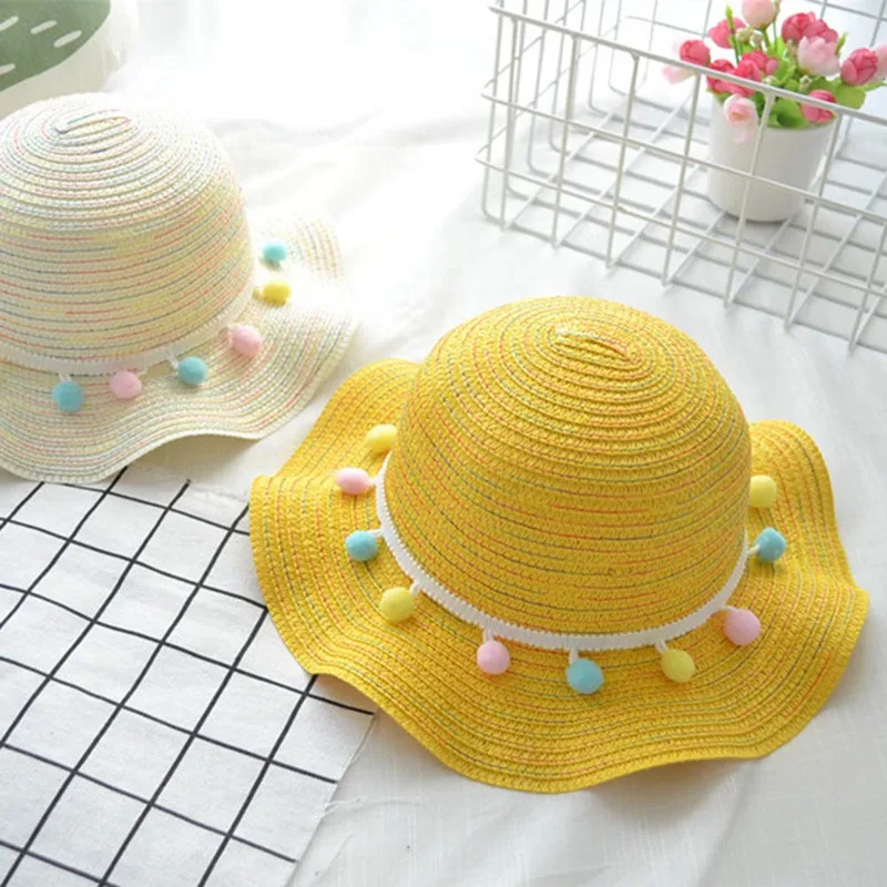 Новые летние детские соломенные шляпы с разноцветными кисточками и шариками, детская пляжная кепка, реквизит для фотосессии, шляпа с волнистым краем для девочек, солнцезащитный козырек, кепка s