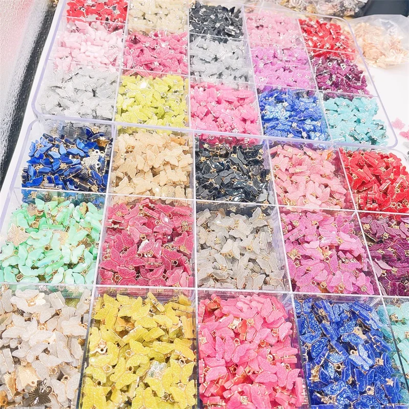 12 шт. Очаровательные золотые пудры бабочки кулон аксессуары Оптовая продажа