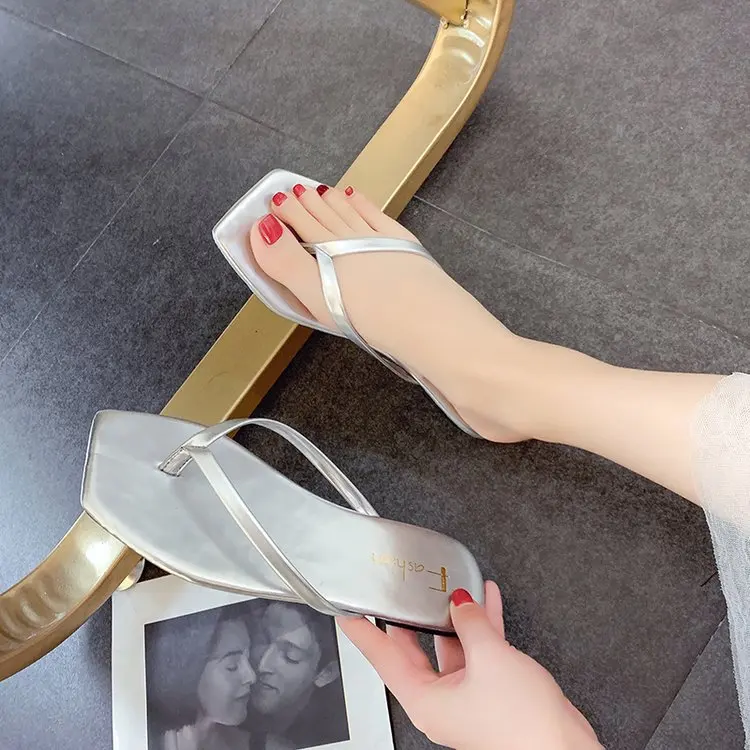

Fashion Summer Women Flat Flip-Flops Home Outside Slipper Breathable Sandals Slippers Toe Sandals