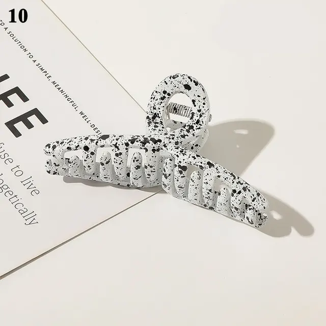 1PC Barrettes  Hair Claw For Women Acrylic Hairpins Hair Crab Claws Girls Make UP Washing Tool Accessories Women Hair Clips 2021 48