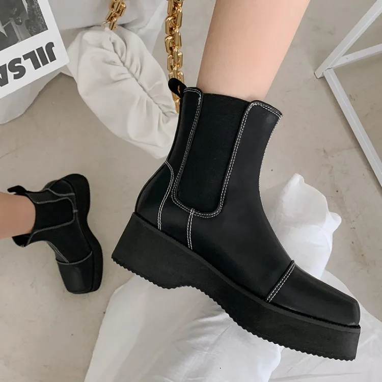 Botas torn.