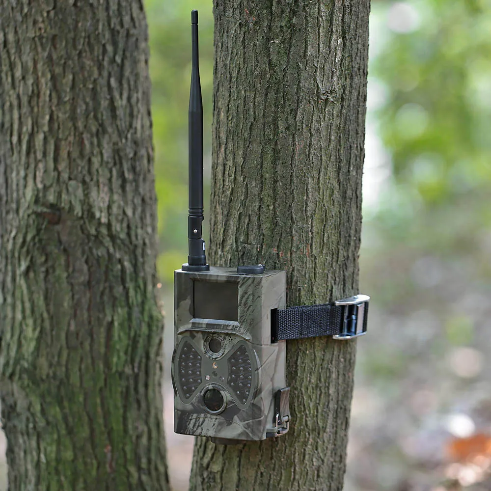 

Hunting Camera HC300M HD GPRS MMS Digital Infrared Trail Camera GSM IR LED 940NM Scouting Hunting Camera