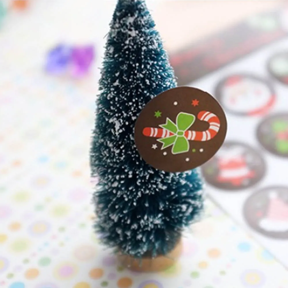 160pcs Christmas Round Adhesive Label Stickers for Envelopes Goodie Bag Favors Gift Boxes Decorations