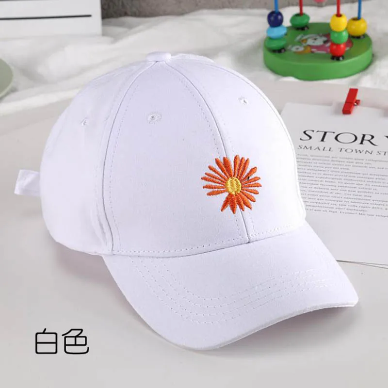 Doitbest 2021 Spring Child Baseball Cap 2 to 8 Years old Little daisies Candy colors kids Hats Boy Girl Caps snapback hat plain black ball cap