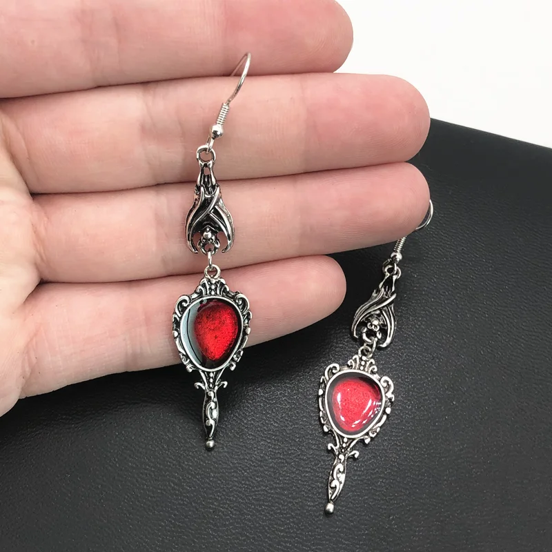Vintage Vampire Bat Magic Mirror Drop Earrings Gothic Punk Dangling Grunge Goblincore Emo Accessories