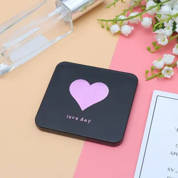 

Square Makeup Mirror Double-folded Mirror Portable Travel Mirror Gift For Girl (Random Pattern)