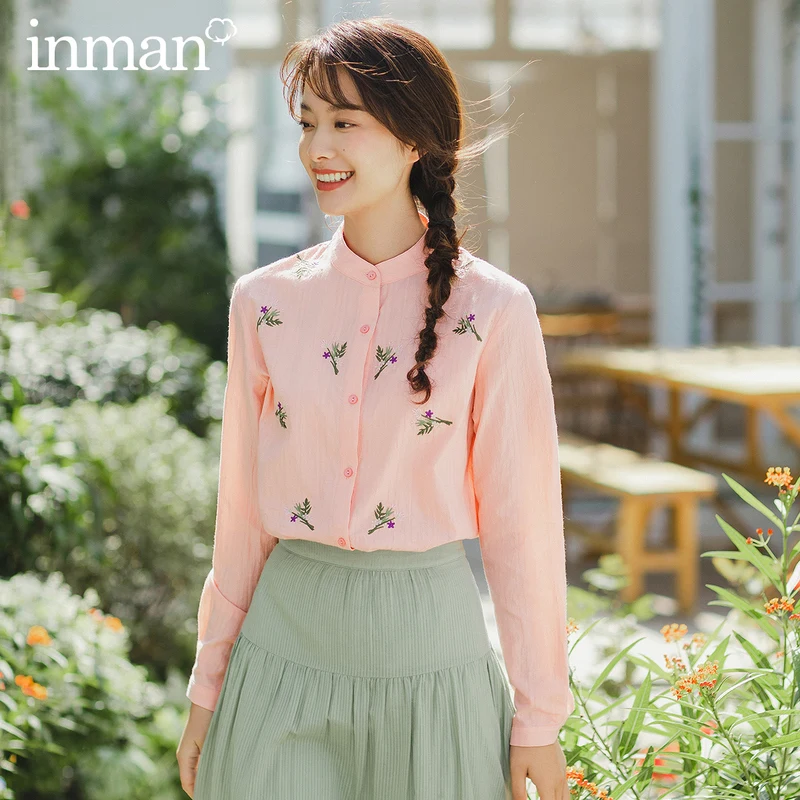 

INMAN 2020 Spring New Arrival Literary Pastoral Style Crewneck Embroidered Single-breasted Long Sleeve Women Shirt Blouse