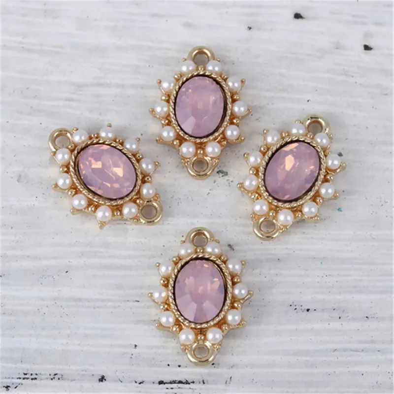 

DoreenBeads Zinc Based Alloy Style Of Royal Court Character Connectors Oval Gold White Imitation Pearl Clear Rhinestone , 5 PCs