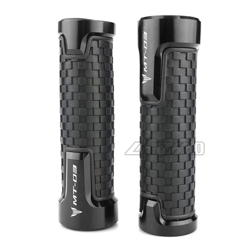 MT03 HAND GRIPS (2)