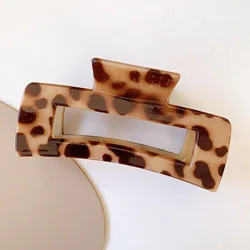 Elegant French Retro Leopard Shark Hair Clip (1   10cm square)