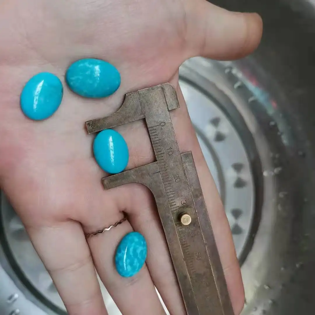 

Natural turquoise high quality selection of beautiful dark blue gemstones in bulk oval shape for inlaid rings pendant earrings
