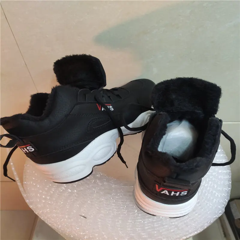 Модная зимняя обувь; женские теплые кроссовки на меху; tenis feminino; Повседневная замшевая обувь на платформе; zapatos de mujer; Брендовая женская обувь; buty damskie