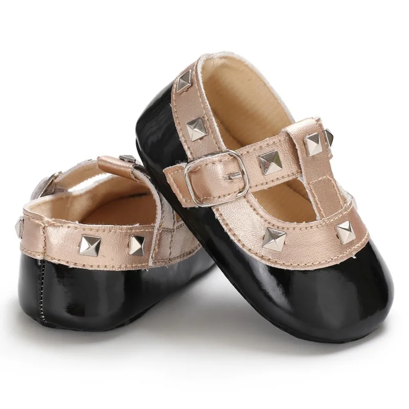 Детская обувь для малышей на мягкой подошве; милая детская обувь принцессы; обувь для маленьких девочек из искусственной кожи; прогулочная обувь