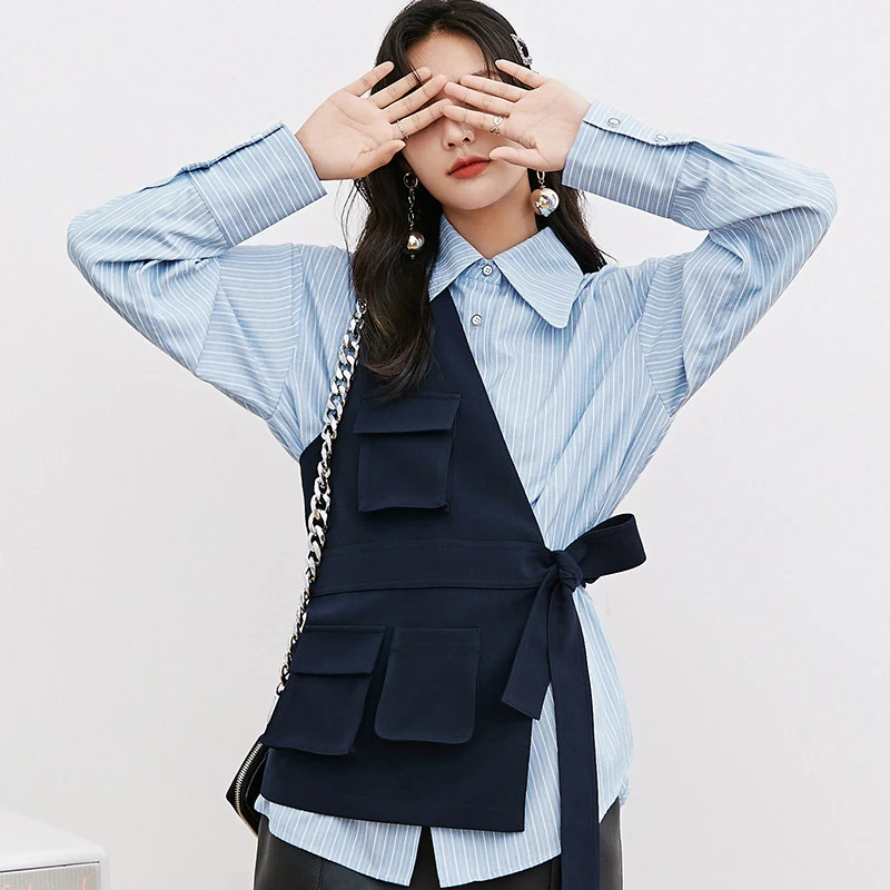 [EAM] Women Blue Striped Irregular Big Size Blouse