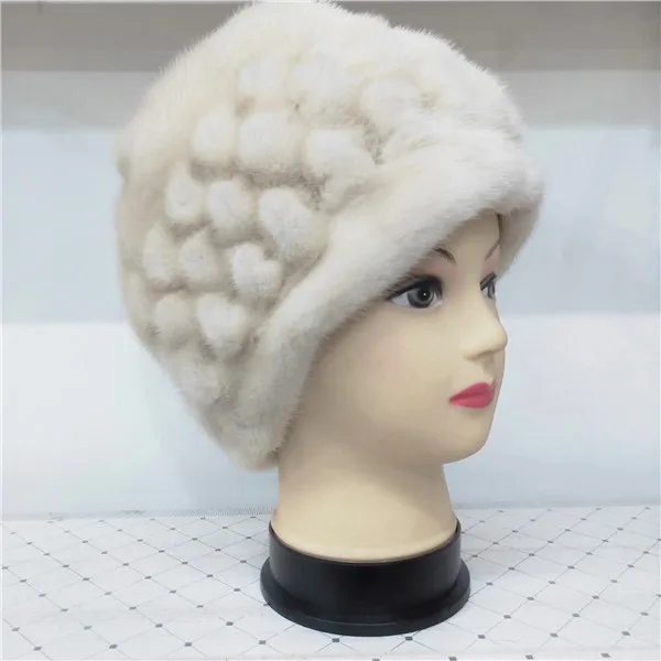 Бежевый Russian Mink Fur Hat Women Winter Genuine Fur Hat Knitted Hats Ladies Skulies Hat Solid Fur Hat Soft Warm Female Hat - Цвет: Бежевый