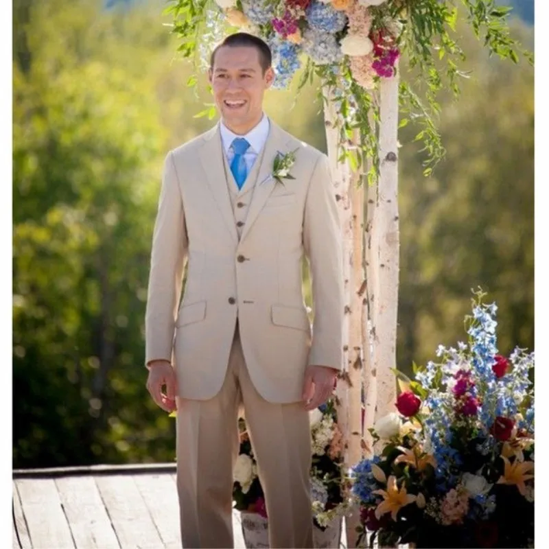 

2018 Fashion Style Two Button Wedding Tuxedos Groom Groomsmen Men Ballroom Suits Bridesmaid (Jacket + Pants + Vest)