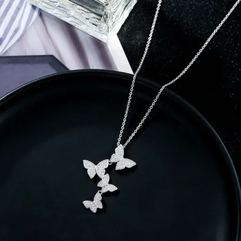 

Micro Zircon Butterfly Necklace Women's Elegant Multi-Butterfly Choker Non-mainstream Sense of Design Necklace Ornament