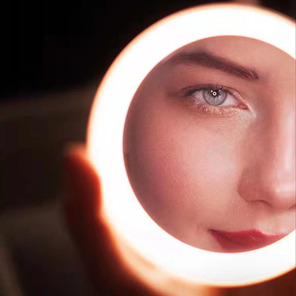 Can Be Put In Handbag Mini Rechargeable Portable Lamp LED Makeup Mirror Travel Vanity Looking Glass Light Fill Light