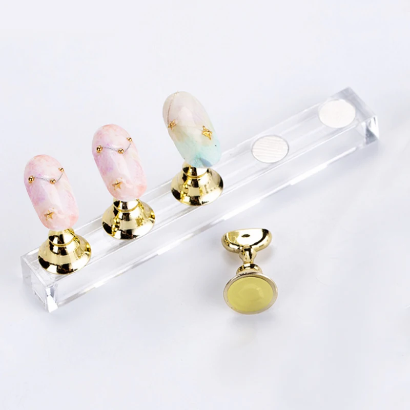 

1 set golden False Nail Tip Display Magnetic Holder Acrylic Stand Nail Art Tool for Nail Polish Apply Practice Home Manicure