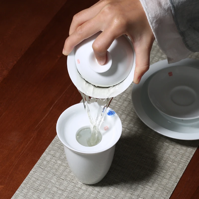 PINNY Hand Painted Carp White Porcelain Tea Strainers Ceramic Tea Service Tea Leaf Spice Filter Kung Fu Tea Accessories