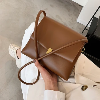 

с доставкой Simple Chain Designer PU Leather Crossbody Bags 2020 Women's Trend Handbags Branded Small Luxury Cross Body Bag