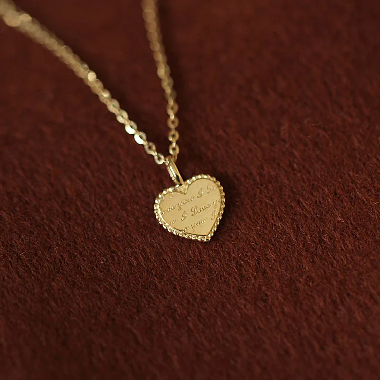 

CMajor 9ct Solid Gold Jewelry Fashion Temperament Delicate Lovely Sweet Heart-shaped Classic Minimal Pendant for Women