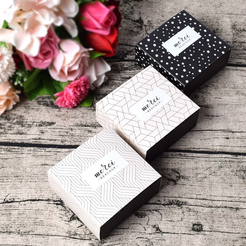 8905244610_691876713