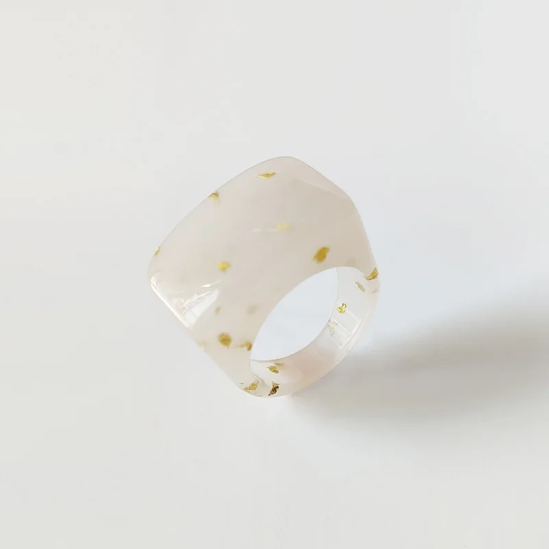 Colorful Transparent Acrylic Ring Irregular Marble Pattern Resin Design For Unisex finger ring