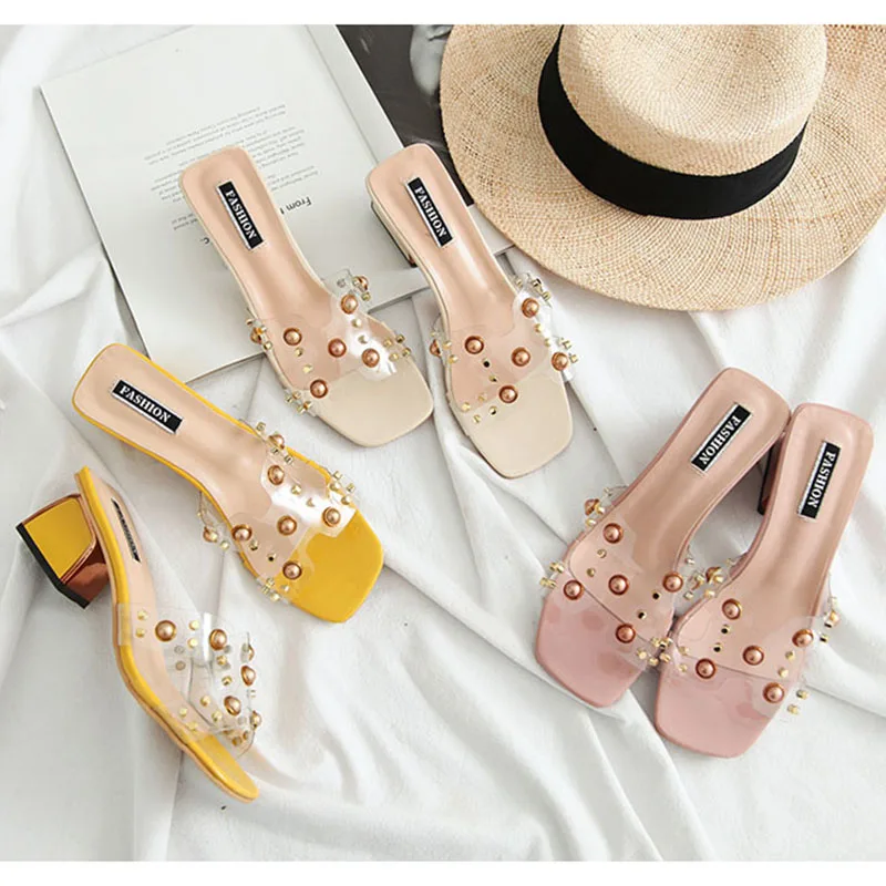 

2019 new slippers, women's Korean fashion, high heels, all kinds of transparent women's shoes, one foot on INS Loafers