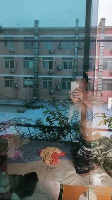 银色
