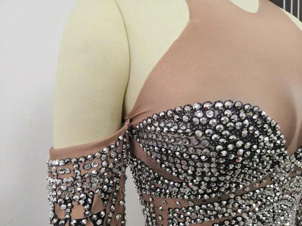 High Quality Celebrity Long Sleeve Beading Dress