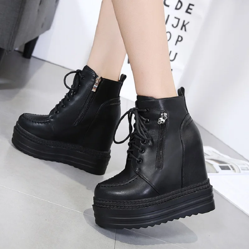 

2019 new thick bottom increase short boots female winter plus velvet wedge with Martin boots high heel warm women's boots