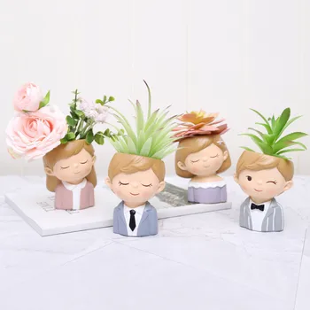 

4pcs/set Cute Couple Succulents Planter Flower Pot Creative Little Prince Princess Resin Bonsai Pots Home Garden Decoration