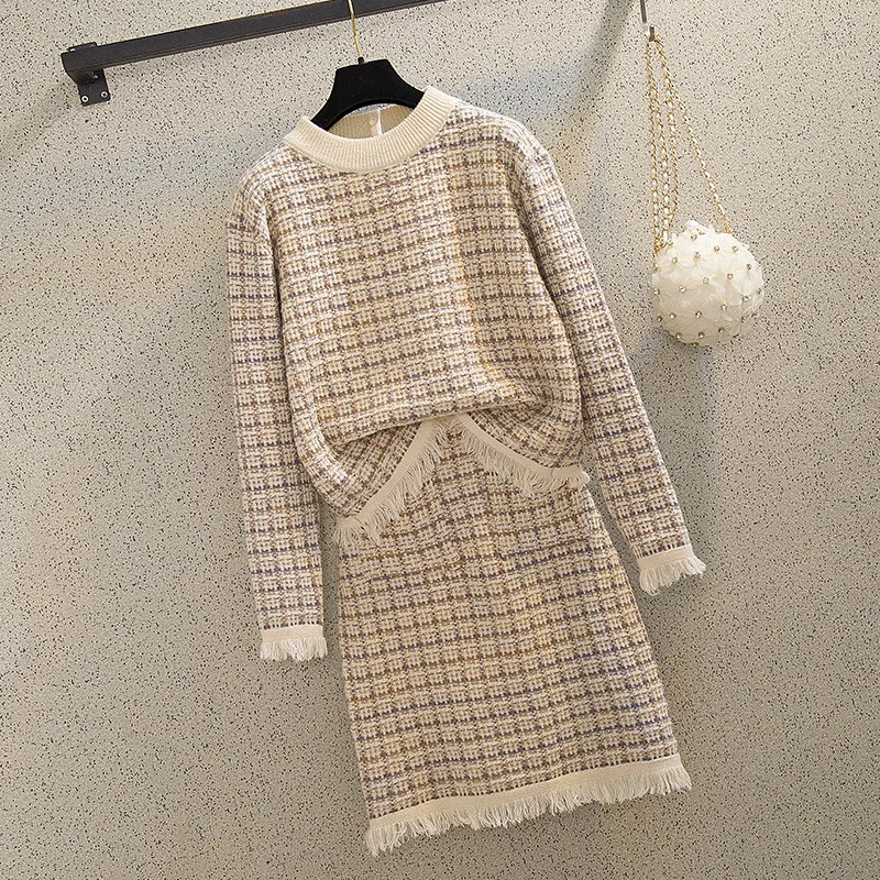 

CBAFU warm autumn winter sweater pullover knitted skirt 2 piece set plaid long sleeve knitted set skirt suit women knit set P510