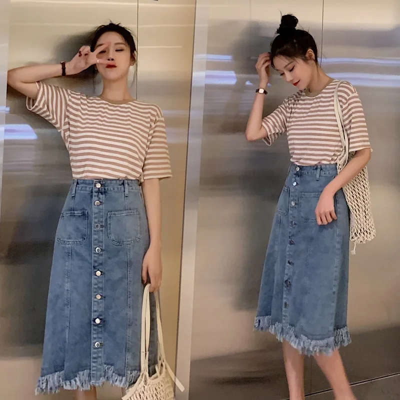 

Photo Shoot CHIC Simple Blue Tassels Flash Single Breasted College Style A- line High-waisted Slimming BF Denim Skirt